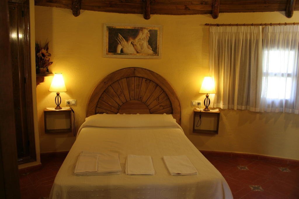 Complejo Rural Los Chozos Jerte Habitación foto