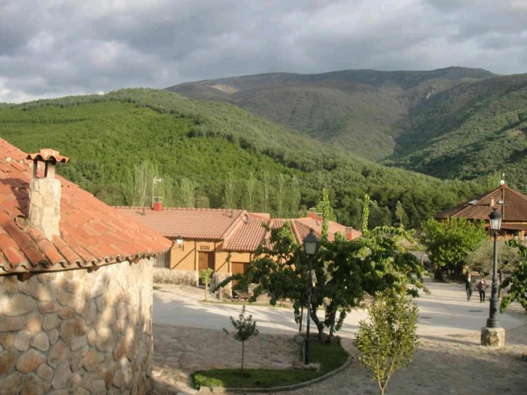 Complejo Rural Los Chozos Jerte Exterior foto